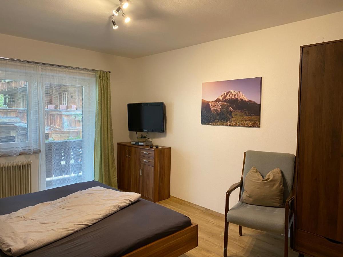 Ferienwohnung Wetterstein Лермос Экстерьер фото