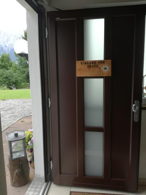 Ferienwohnung Wetterstein Лермос Экстерьер фото